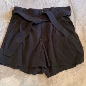 Athleta high rise shorts